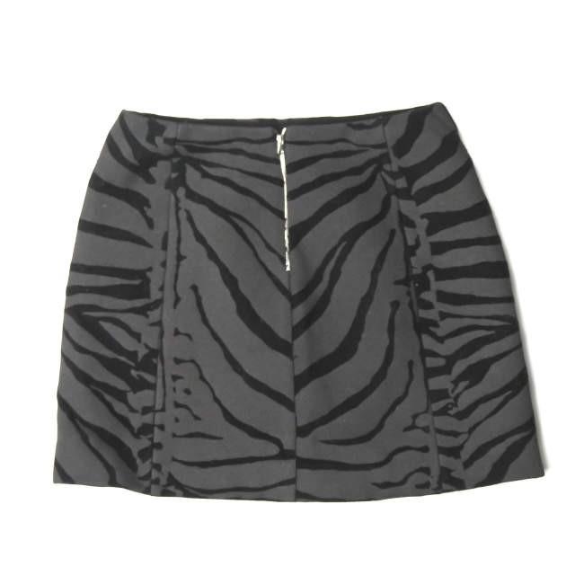 カルヴェン CARVEN ウールゼブラパターン台形スカート 125J71 42 グレー/ブラック ハイウエスト 切り替え ボトムス |  | 01