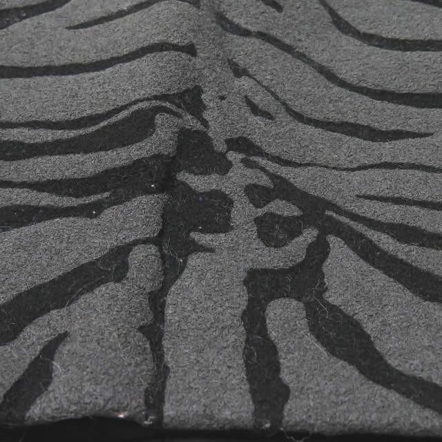 カルヴェン CARVEN ウールゼブラパターン台形スカート 125J71 42 グレー/ブラック ハイウエスト 切り替え ボトムス |  | 05