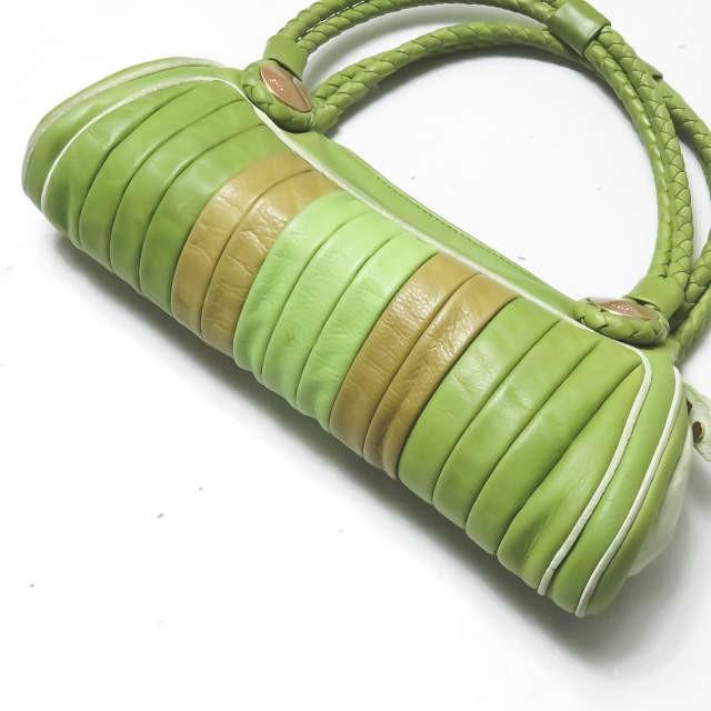 フェンディ FENDI イタリア製 イントレチャートレザーハンドバッグ 8BR425 グリーン カバン |  | 07