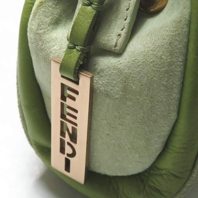 フェンディ FENDI イタリア製 イントレチャートレザーハンドバッグ 8BR425 グリーン カバン |  | 09