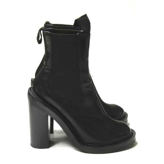 セリーヌ CELINE イタリア製 チャンキーヒール サイドゴアショートブーツ 3B0286SEAD 37(24cm) ブラック ラウンドトゥ シューズ |  | 03