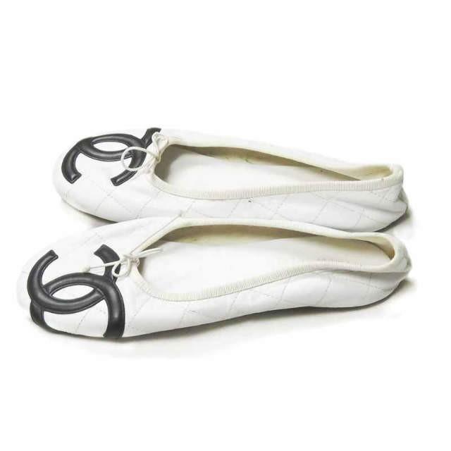 グッチ GUCCI イタリア製 ココマーク バレエシューズ 38(25cm) ホワイト キルティング カンボン フラット シューズ |  | 01