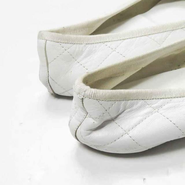 グッチ GUCCI イタリア製 ココマーク バレエシューズ 38(25cm) ホワイト キルティング カンボン フラット シューズ |  | 08