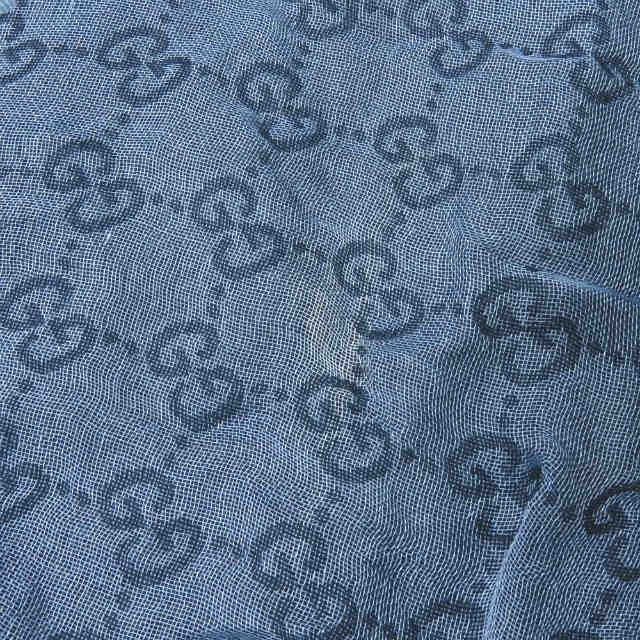 グッチ GUCCI イタリア製 GGマーク コットンレーヨンスカーフ ブルー 三角形 ストール |  | 05