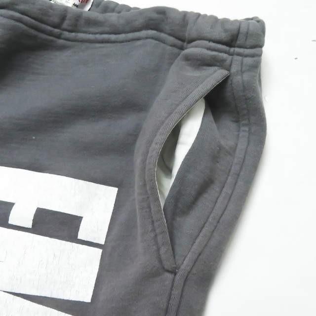 マークマクナイリー MARK MCNAIRY アメリカ製 EMPIRE SWEATPANT ロゴプリント スウェットパンツ LIL グレー リブ ボトムス |  | 04