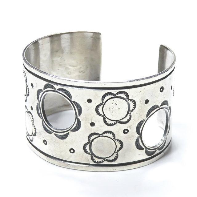 開店記念セール！ サンシャインリーブス✖️BEAMS バングル バングル