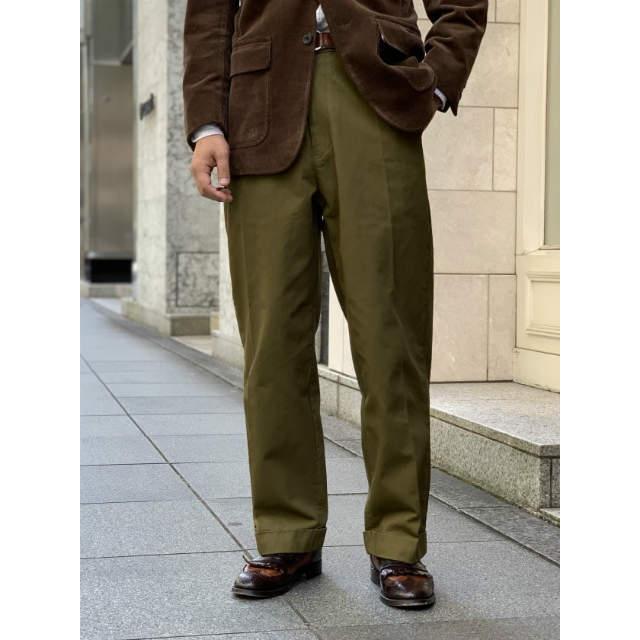 BEAMS オリーブグリーン チノパン　Ｌサイズ BEAMS オリーブグリーン チノパン Lサイズ パンツ