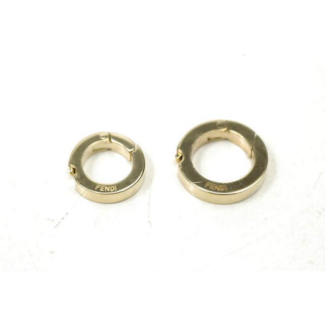 新品 FENDI フェンディ イタリア製 ABCLICK L オレンジファー付きペンダント 7ARLELVHLF07N3 ゴールド ミンク バッグチャーム mm7113 |  | 07