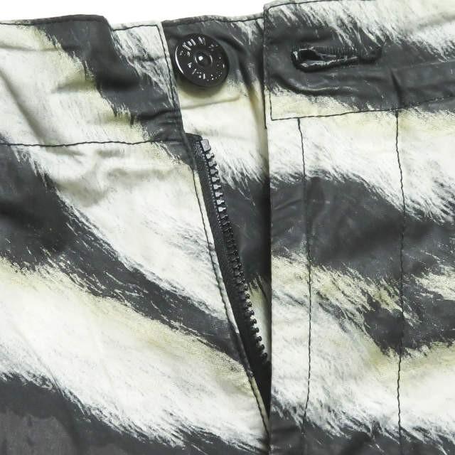 STONE  ホワイトタイガー　18AW STONE ISLAND ストーンアイランド 18AW WHITE TIGER CAMO 50