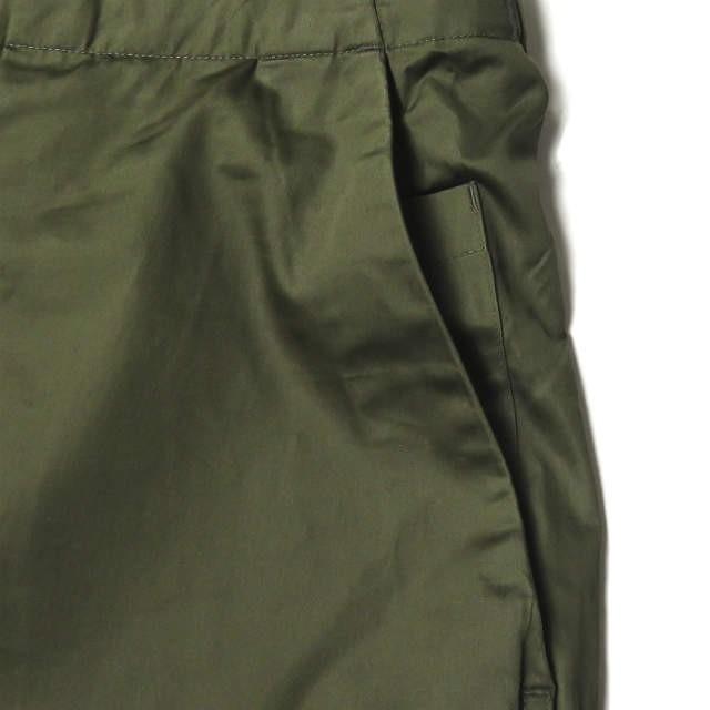 オーエーエムシー OAMC イタリア製 Vapor Short ストレッチコットンワイドイージーショーツ OAMO312262 M グリーン ショートパンツ ボトムス |  | 04