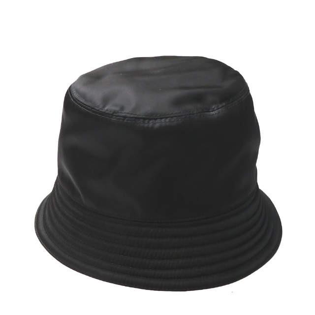 プラダ PRADA イタリア製 ナイロンバケットハット 2HC137 M NERO(ブラック) TESSUTO TRIANGOLO ロゴプレート 帽子 |  | 02