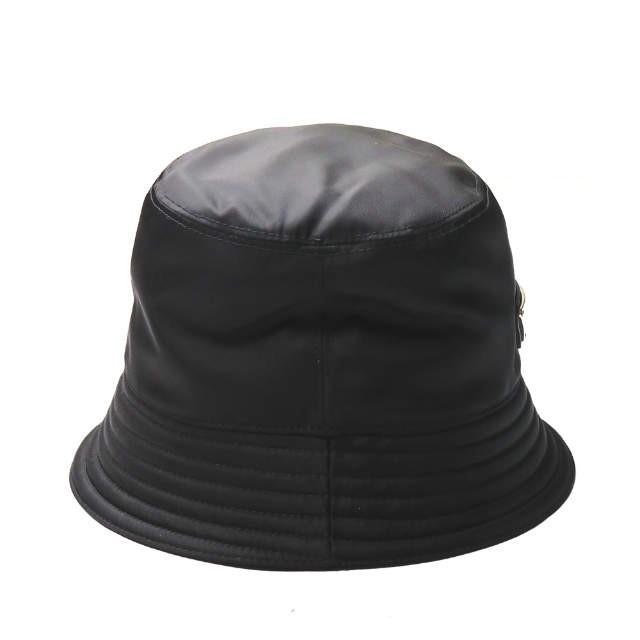 プラダ PRADA イタリア製 ナイロンバケットハット 2HC137 M NERO(ブラック) TESSUTO TRIANGOLO ロゴプレート 帽子 |  | 03