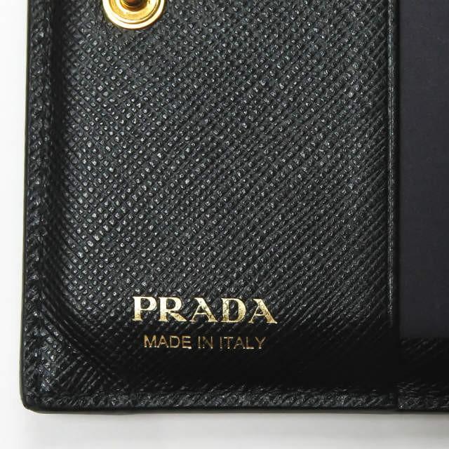 プラダ PRADA イタリア製 サフィアーノレザー 二つ折り財布 1MV204 NERO/ROSSO グリークキー ウォレット 型押し ブラック ユニセックス |  | 07