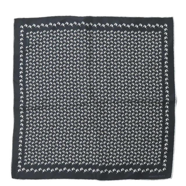 エルメス HERMES フランス製 カレ ブラック スカーフ チーフ 馬柄 総柄 シルク |  | 01
