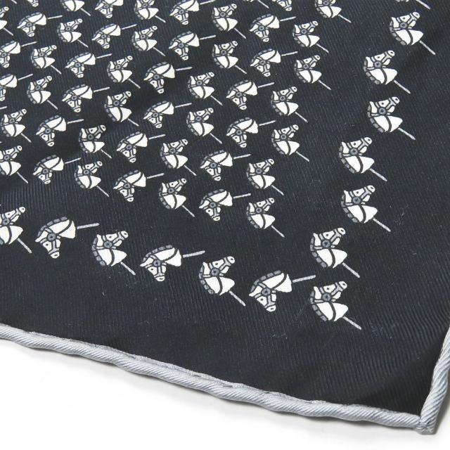 エルメス HERMES フランス製 カレ ブラック スカーフ チーフ 馬柄 総柄 シルク |  | 04