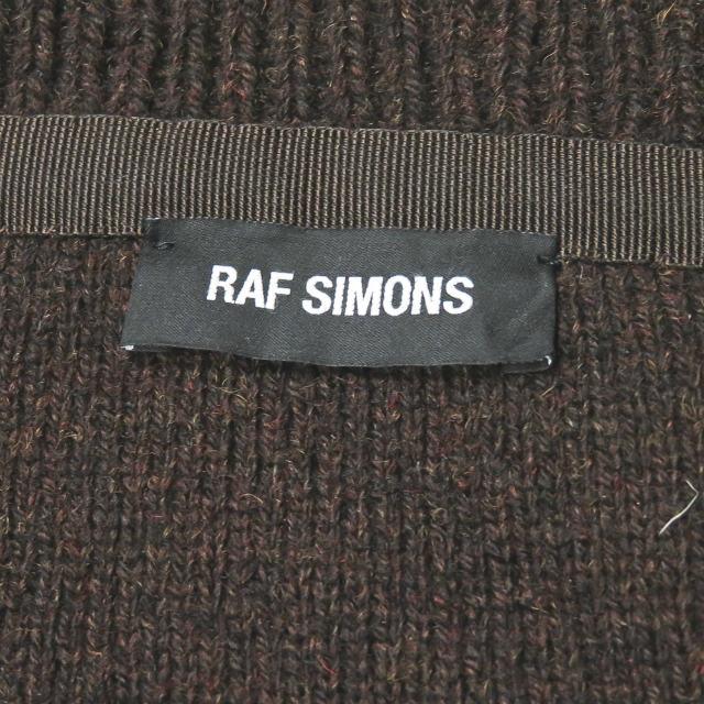 ラフシモンズ RAF SIMONS 16AW イタリア製 オーバーサイズ デストロイVネックニット 23-15-0689-414 ブラウン セーター  ワッペン ダメージ