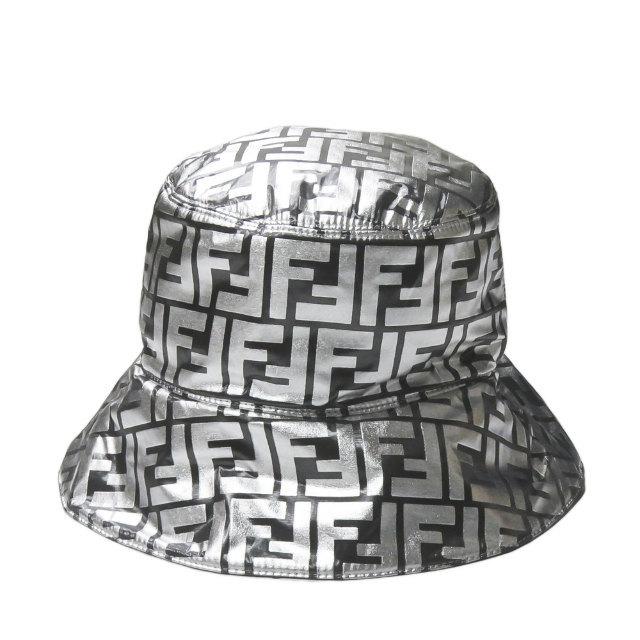 フェンディ ニッキー・ミナージュ FENDI x Nicki Minaj 19AW 別注 イタリア製 FFロゴ ナイロンバケットハット S(57.0cm) メタリックシルバー 帽子 | 