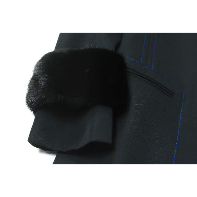新品 FENDI フェンディ 17AW DOUBLE BREASTED JACKET WITH MINK FUR TRIM ミンクファー付き 4Bダブルジャケット 40(S) ブラック rr166 |  | 07