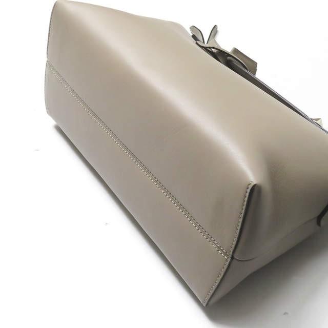 フェンディ FENDI イタリア製 BY THE WAY バイザウェイ 8BL124-1D5 188-0059 TAUPE 2WAY ショルダー ハンド ボストンバッグ カバン |  | 07