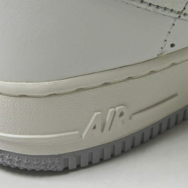 ナイキ NIKE AIR FORCE 1 HIGH RETRO QS エアフォース1レトロクイックストイラク 743546-101 US8.5(26.5cm) グレー/ホワイト スニーカー シューズ |  | 09