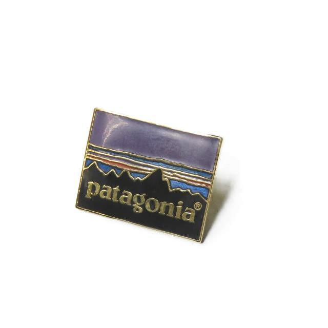 パタゴニア PATAGONIA ロゴピンバッジ ブラック ピンズ | 