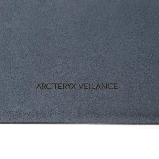 ARC'TERYX VEILANCE アークテリクス ヴェイランス Casing Passport Wallet パスポートウォレット 二つ折り  カード 財布 レザー s17427