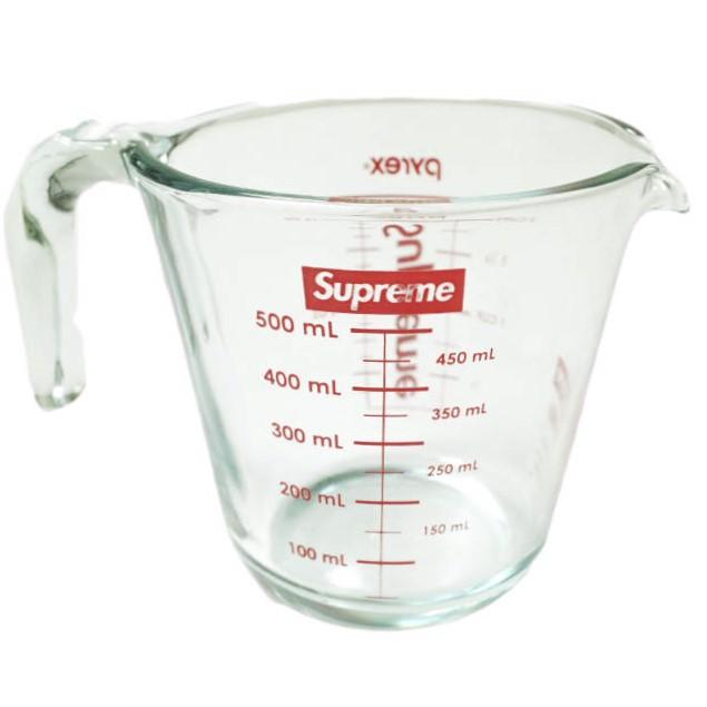 新品 SUPREME シュプリーム 19AW Pyrex 2-Cup Measuring Cup パイレックス メジャーカップ 計量カップ Clear MADE IN USA s18564 : s18564 : LOOPヤフーショッピング店 - 通販 - Yahoo!ショッピング 新品 SUPREME シュプリーム 19AW Pyrex 2-Cup Measuring Cup パイレックス メジャーカップ 計量カップ Clear MADE IN USA s18564 : s18564 : LOOPヤフーショッピング店 - 通販 - Yahoo!ショッピング
