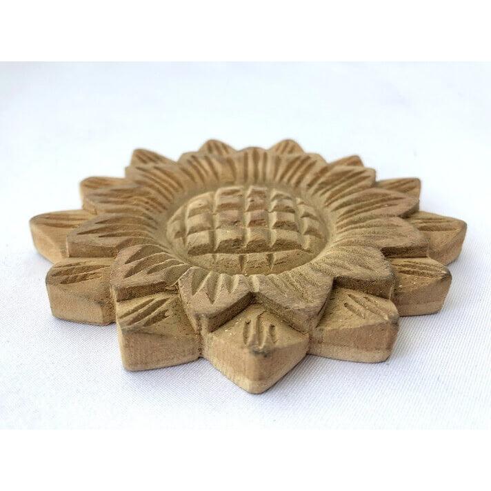 ウッドカービング 壁面 インテリア 壁飾り レリーフ 建材 木製 チーク 天然木 無垢材 アジアン雑貨 浮き彫り おしゃれ ナチュラル 花型 9 |  | 03