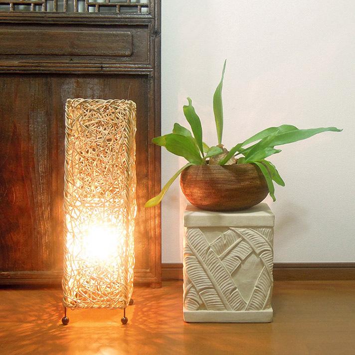 REI バリ雑貨・アジアン家具　木製オシャレフロアランプ（花台タイプ） REI様専用 バリ雑貨・アジアン家具 木製オシャレフロアランプ（花台