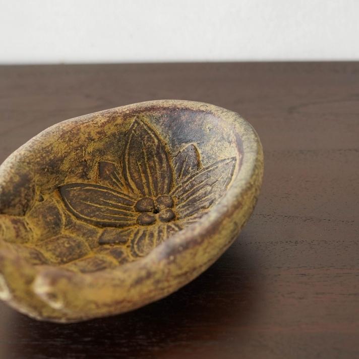 インセンスホルダー インセンススタンド お香立て お香皿 お香たて