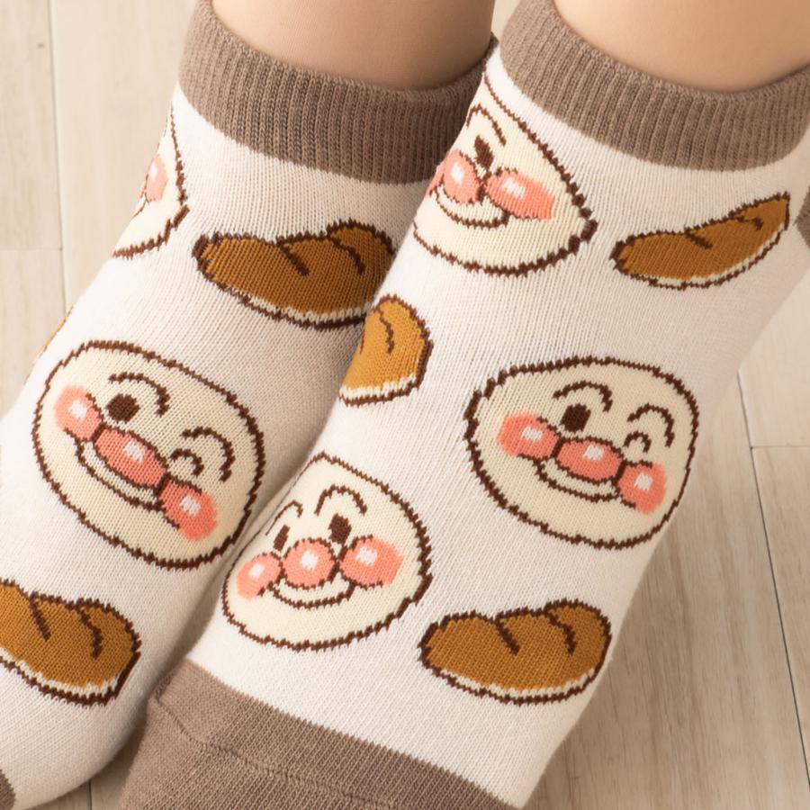 Fukuske（フクスケ） アンパンマンとパン 総柄 スニーカー丈ソックス