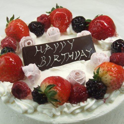 リースのような生デコレーション　ラズベリー味のバラ　お誕生日、記念日に最適 |  | 03