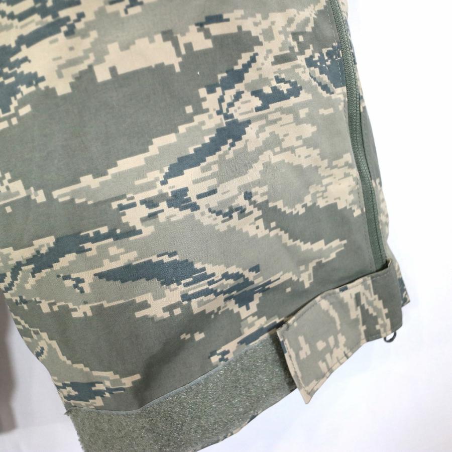 2000年代〜  米軍実物 U.S.ARMY APECオーバーパンツ GORE-TEX ゴアテックス デジタルタイガーカモ (メンズ XL-R) 中古 古着 O1149｜losantigua2016｜04