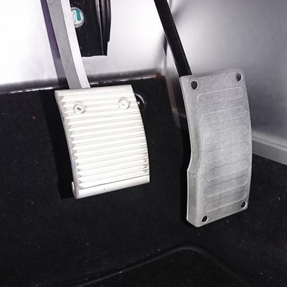 LOTUS ELISE/EXIGE　kt-s eng アクセルペダルカバー（ロータス　エリーゼ/エキシージ/V6エキシージ　v6） |  | 03