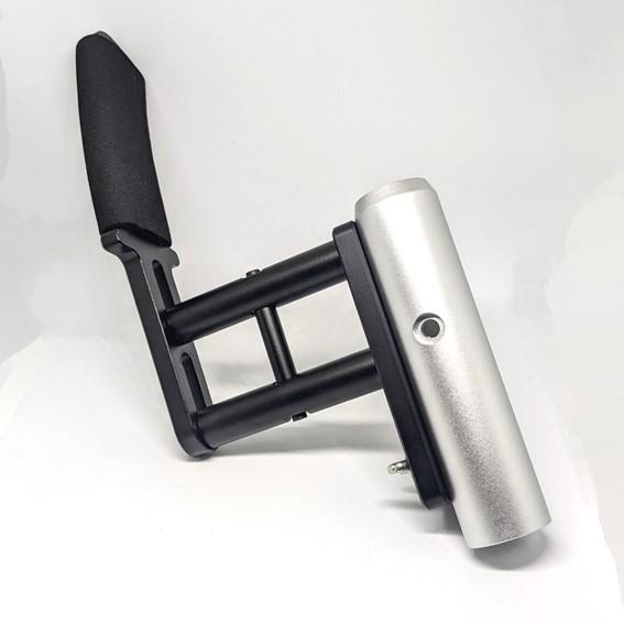 ロータス エリーゼ/エキシージ用 アルミ製 クラッチペダル延長カバー JAE製 ロータス エリーゼ/エキシージ用 アルミ製 クラッチペダル延長カバー