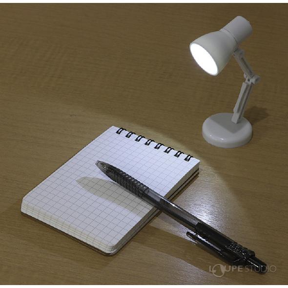 magma ミニスタンドライト magma ミニスタンドライト