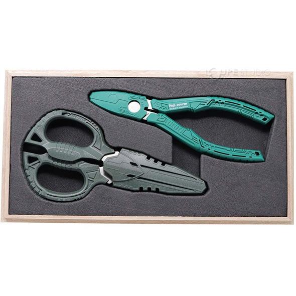 GTパック エンジニア 名入れあり 桐箱入り 鉄腕ハサミGT PH-55 とネジ