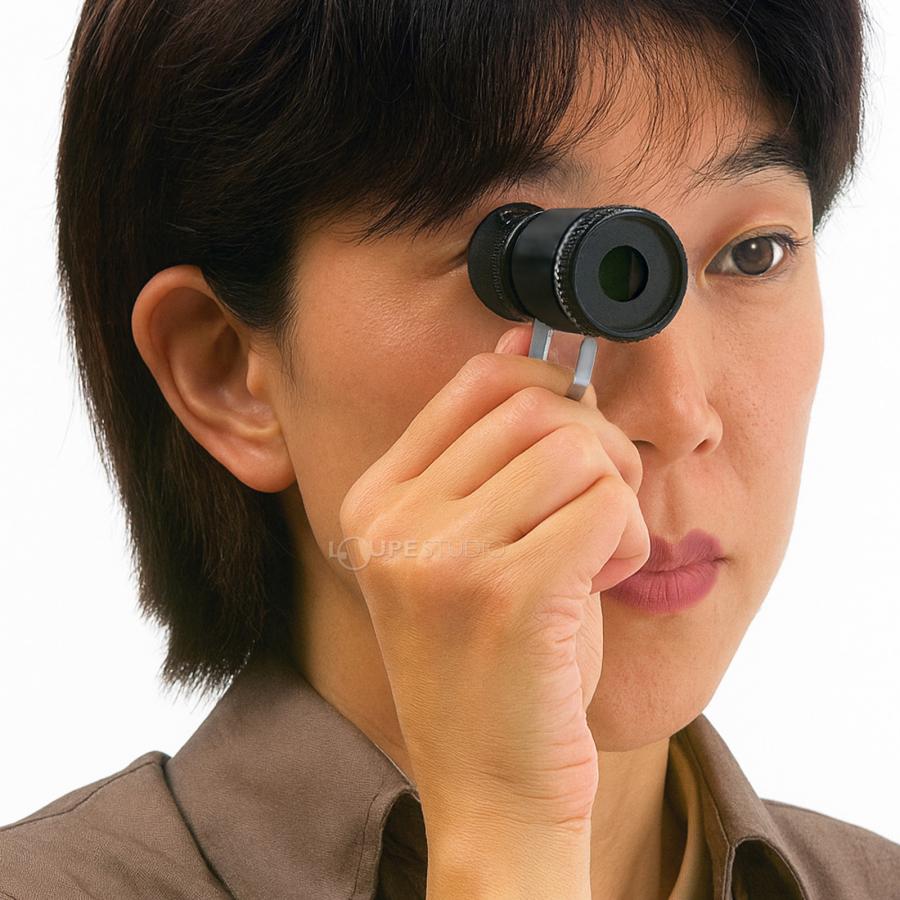 単眼鏡 遠近マルチ用 KM-421 4.2倍 10mm 29グラム 弱視の方 フィンガー