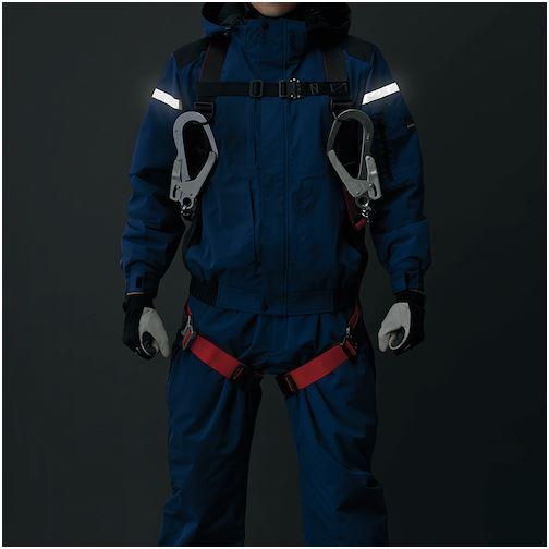 防寒着 アイトス フルハーネス対応防寒ジャケットブラックLL [AZ8976-010-LL] AZ8976010LL 販売単位：1 送料無料