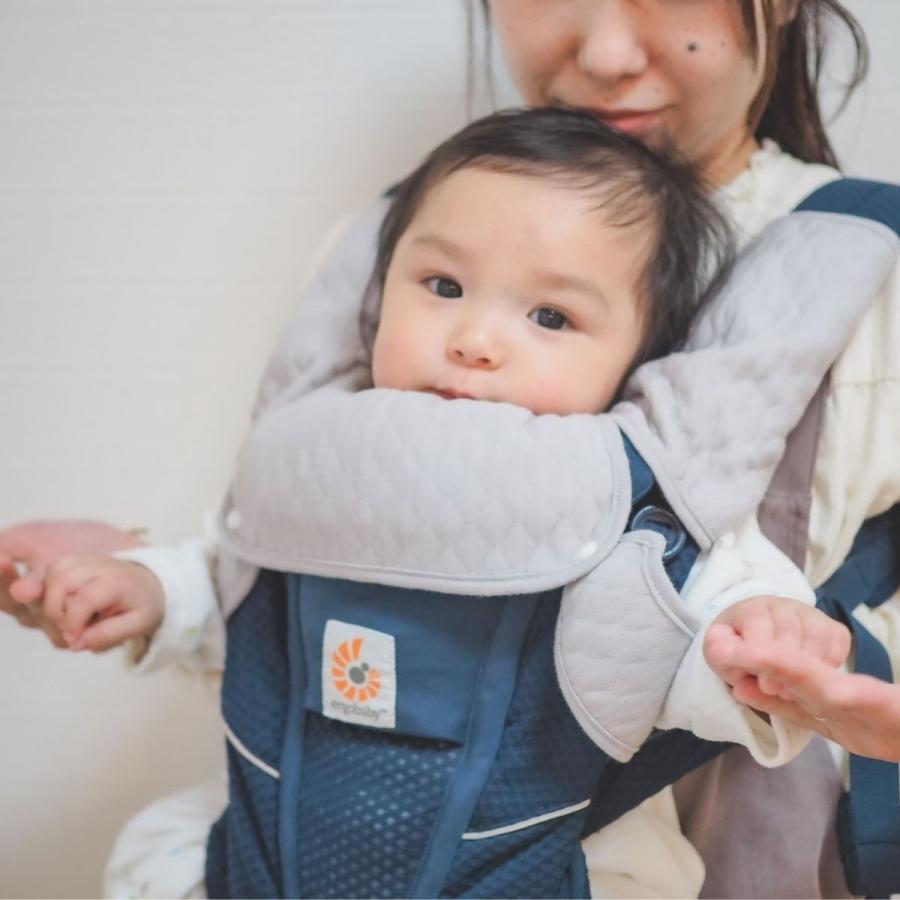 抱っこ紐 よだれカバー 防水 シンプルで可愛いデザイン エルゴ