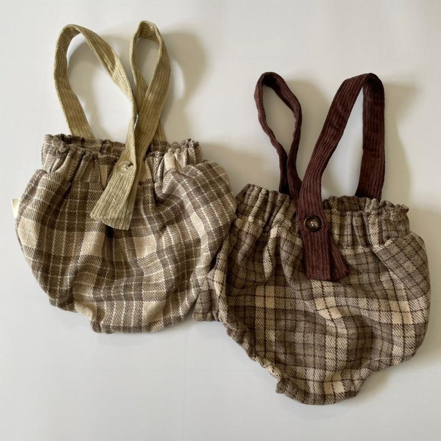 送料無料  2点セット  吊りベルトのカボチャパンツ&チェック柄スタイ 送料無料 2点セット 吊りベルトのカボチャパンツ&チェック柄スタイ