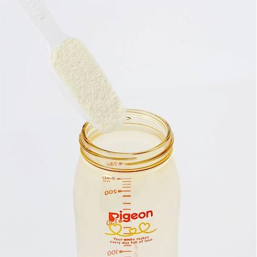 ピジョン 母乳実感 哺乳びん プラスチック製 ディズニー柄 ミッキー 160ml 乳首 キャップ付 哺乳瓶 Pigeon B倉庫 ママとベビーのlove Peace 通販 Yahoo ショッピング
