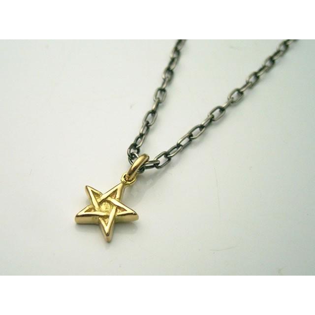 【シルバーアクセサリーラブクラフト】１８金製の五芒星（ペンタグラム）ペンダントトップ（中サイズ）ミディアム【１８金製イエローゴールド】の画像