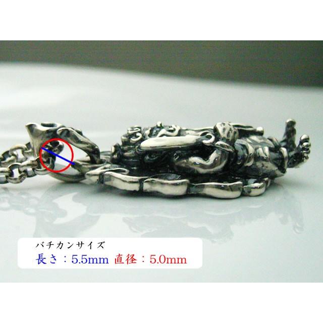 シルバーアクセサリー ラブクラフト】 不動明王立像ペンダントトップ