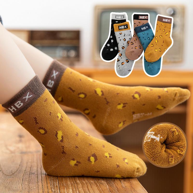 靴下子供ルームソックス もこもこ 厚手保温 ５足セット 秋冬 子供 キッズ 靴下 ソックス 男の子 女の子暖かい防寒 就寝 睡眠用幼稚園人気 S68wz Loveliness 通販 Yahoo ショッピング