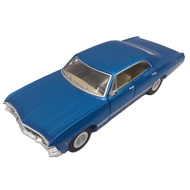 KinSMART ミニカー 1台売り 1/43 1967 シボレー インパラ 車 アメ車 A