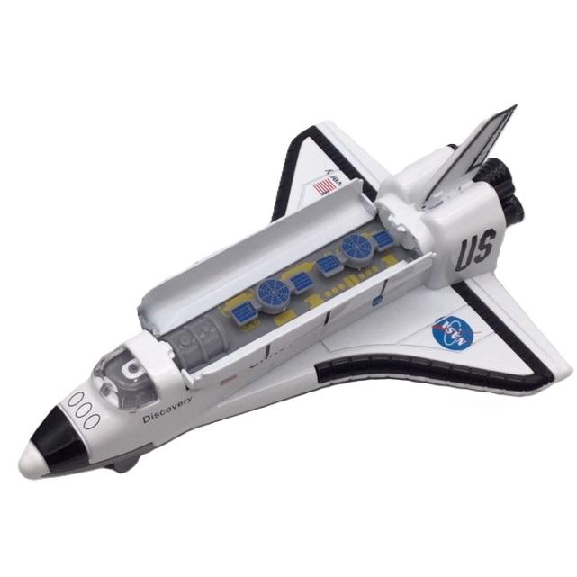 Masudaya製の、NASAスペースシャトルに乗ったレトロなミッキーマウス
