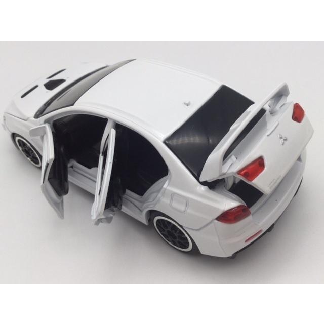 三菱 1/32 ランサーエボリューションX 白 ホワイト ヘッドライト 三菱 1/32 ランサーエボリューションX 白 ホワイト ヘッドライト