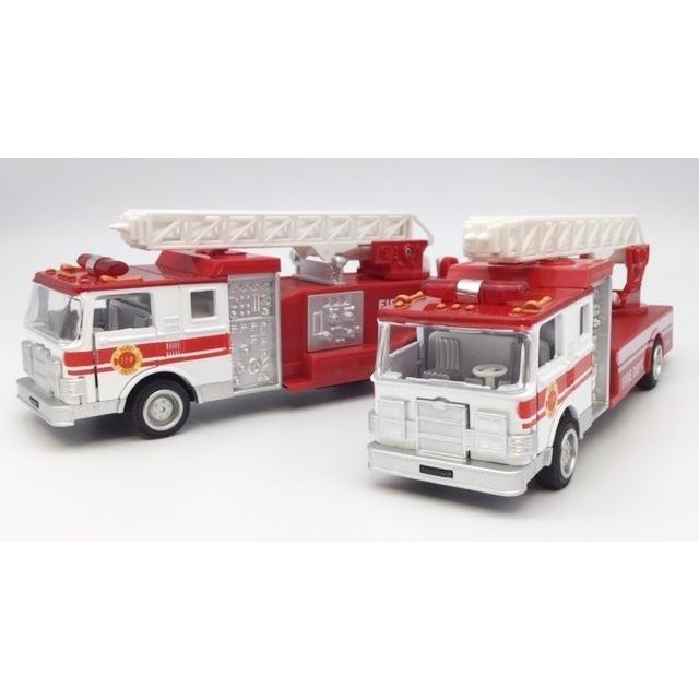 赤い消防車 ミニカー　レトロ 赤い消防車ミニカー - メルカリ