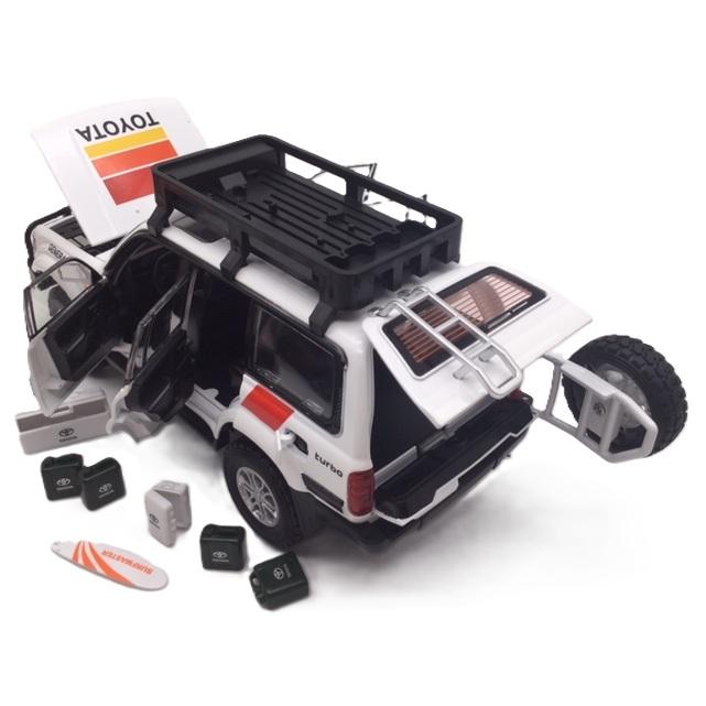 ミニカー パールホワイト 1/24 トヨタ ランドクルーザー 80 ヘッド